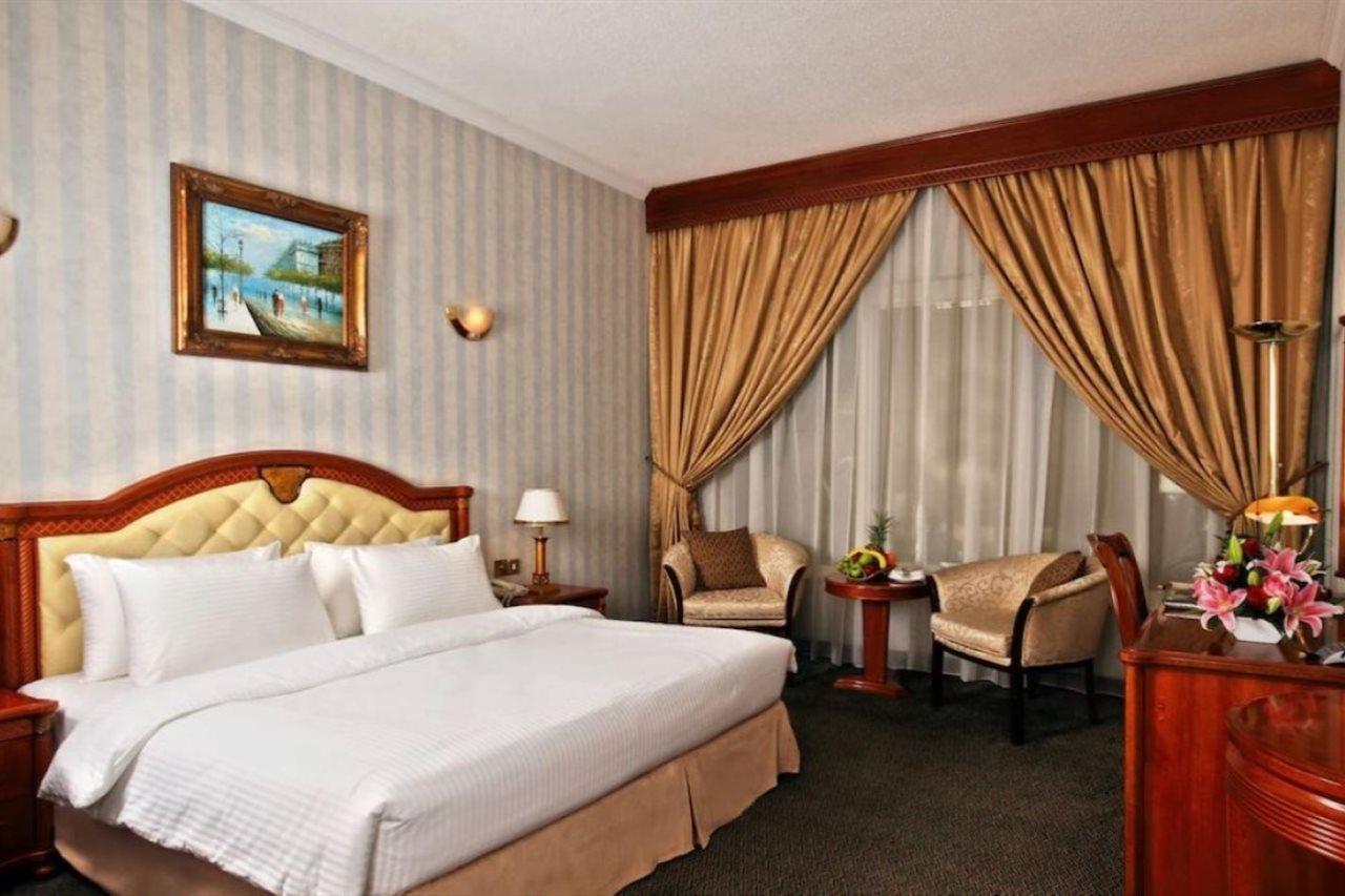 Sun And Sands Hotel Дубай Екстер'єр фото